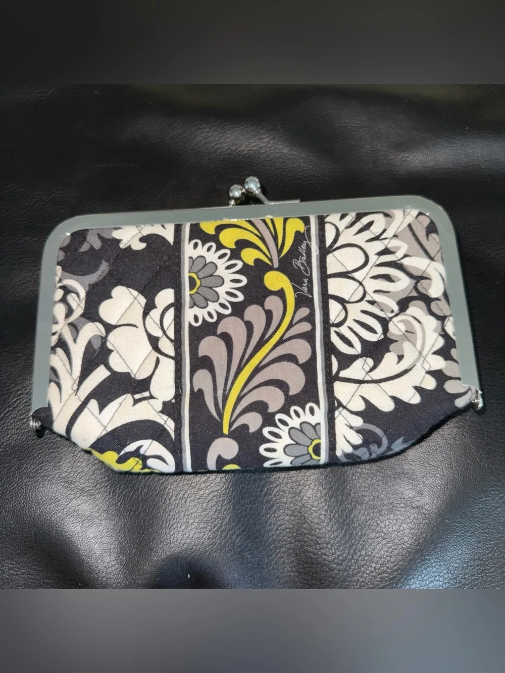 Vera Bradley Kiss & Make Up Cosmetic Bag Baroque Black Yellow Quilted Travel